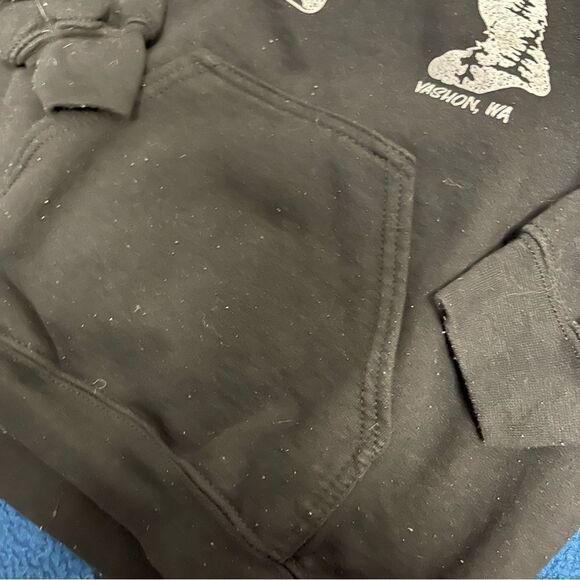 Gildan Heavy Blend Vashon Island Washington Sasquatch Hooded Sweatshirt (S) - Picture 3 of 9